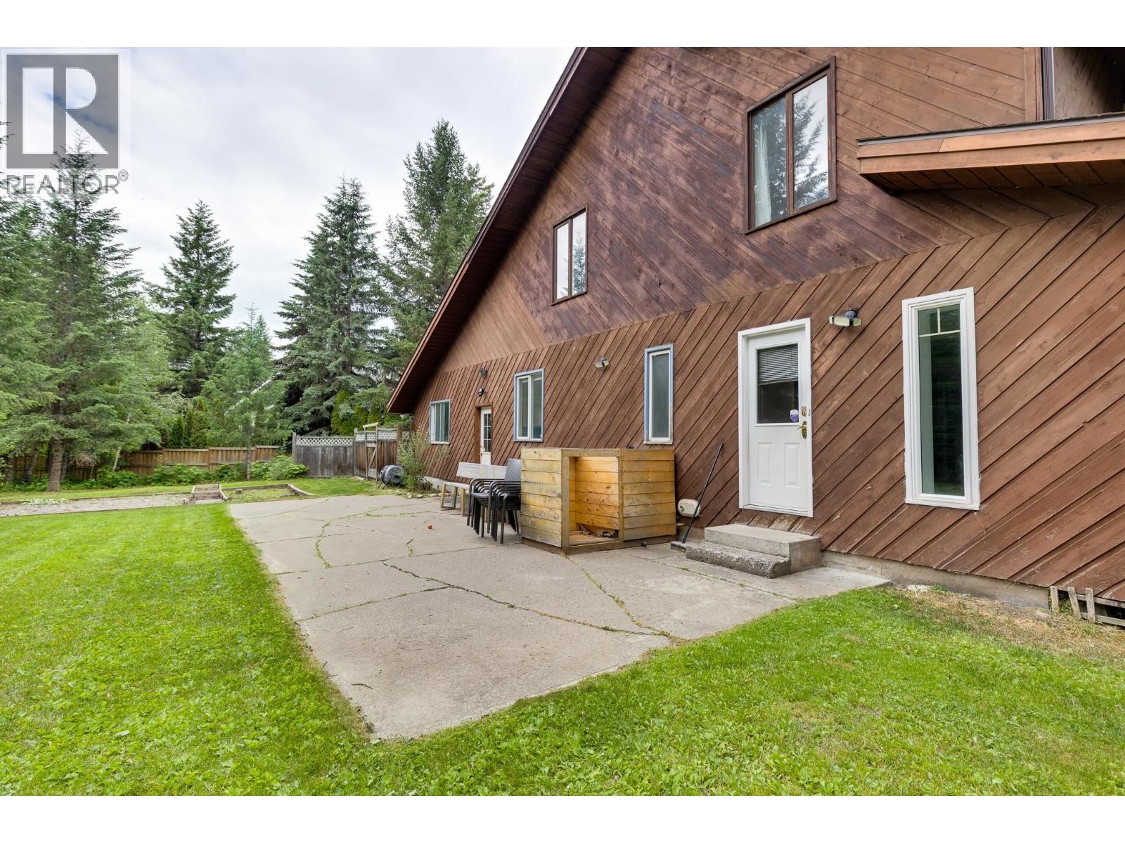 5920 RIVERDALE CRESCENT - 36