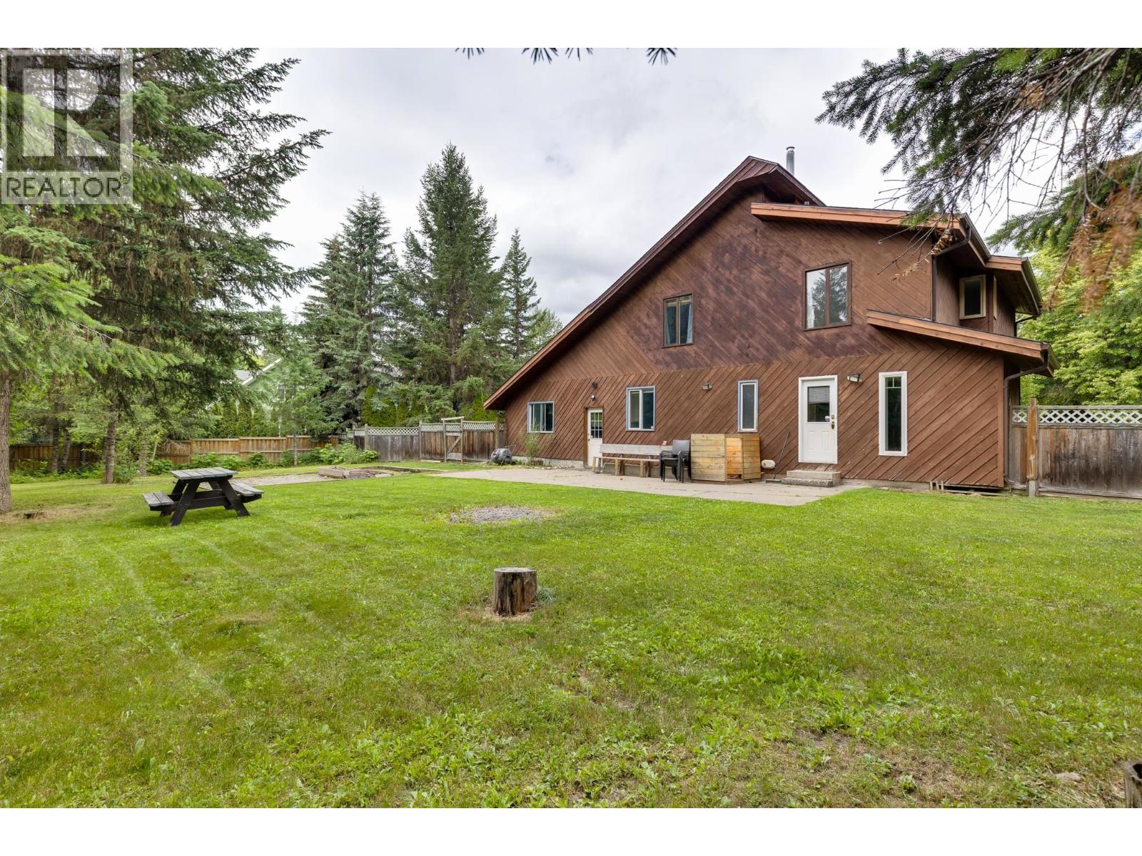 5920 RIVERDALE CRESCENT - 37