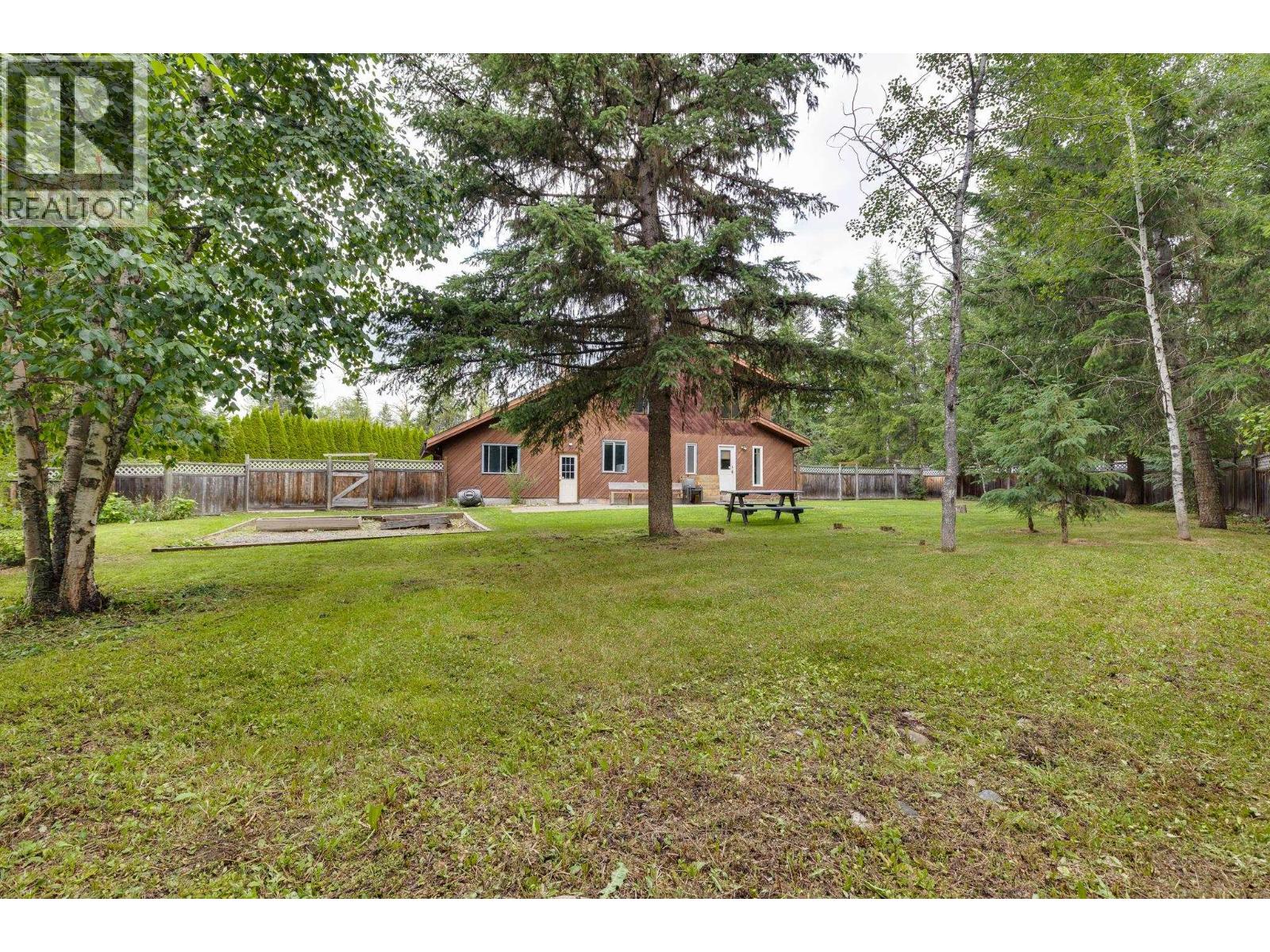 5920 RIVERDALE CRESCENT - 38