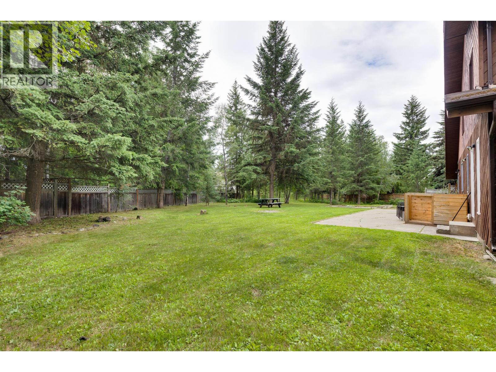 5920 RIVERDALE CRESCENT - 40