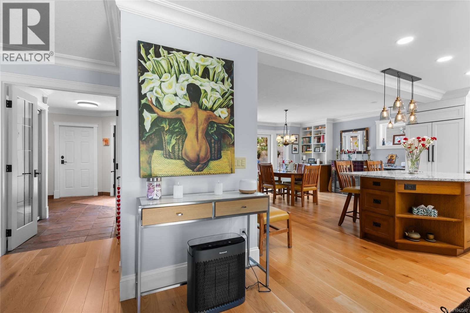 2482 Hazel St, Oak Bay