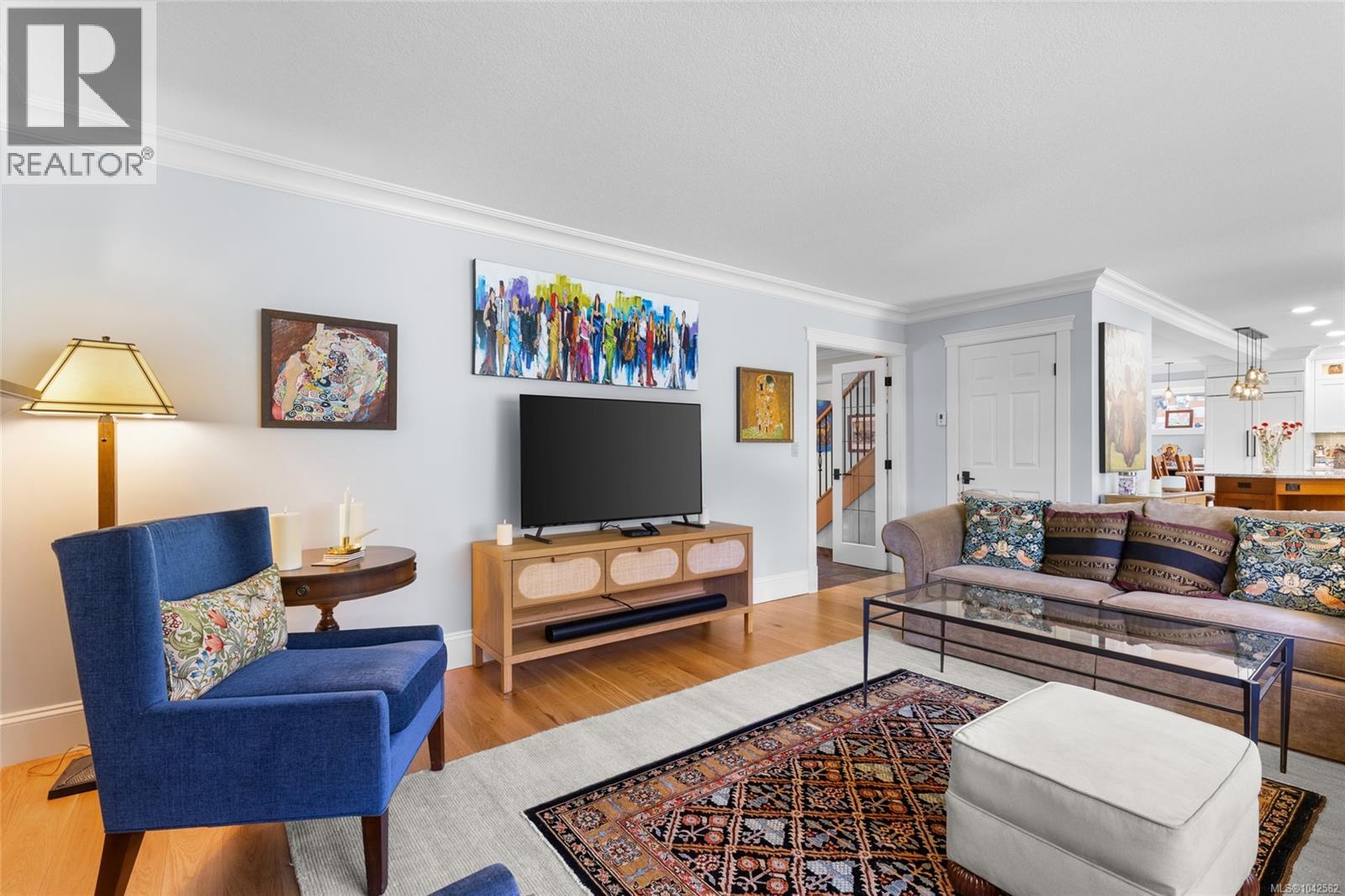 2482 Hazel St, Oak Bay