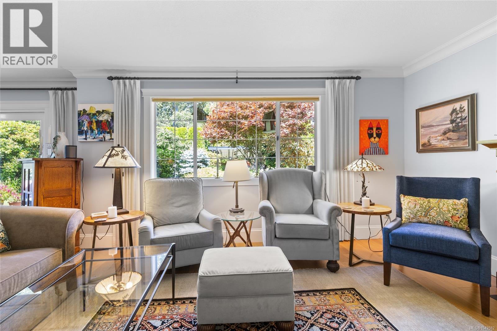 2482 Hazel St, Oak Bay