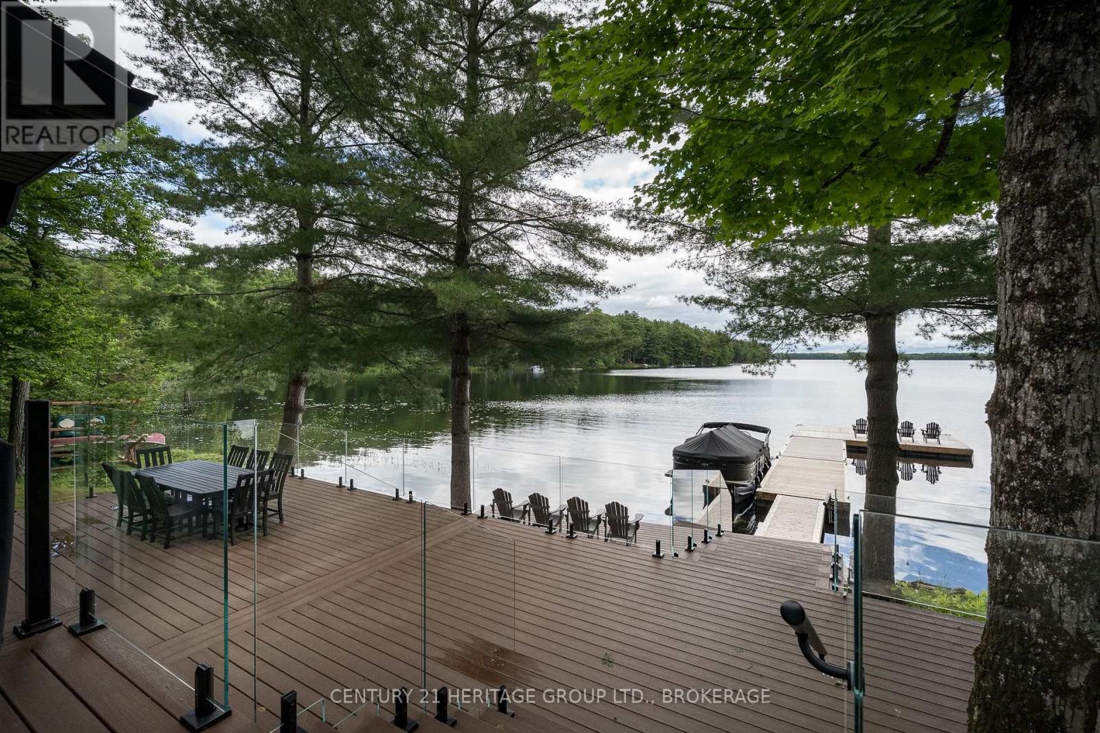 1452 LEGGAT LAKE ROAD - 20