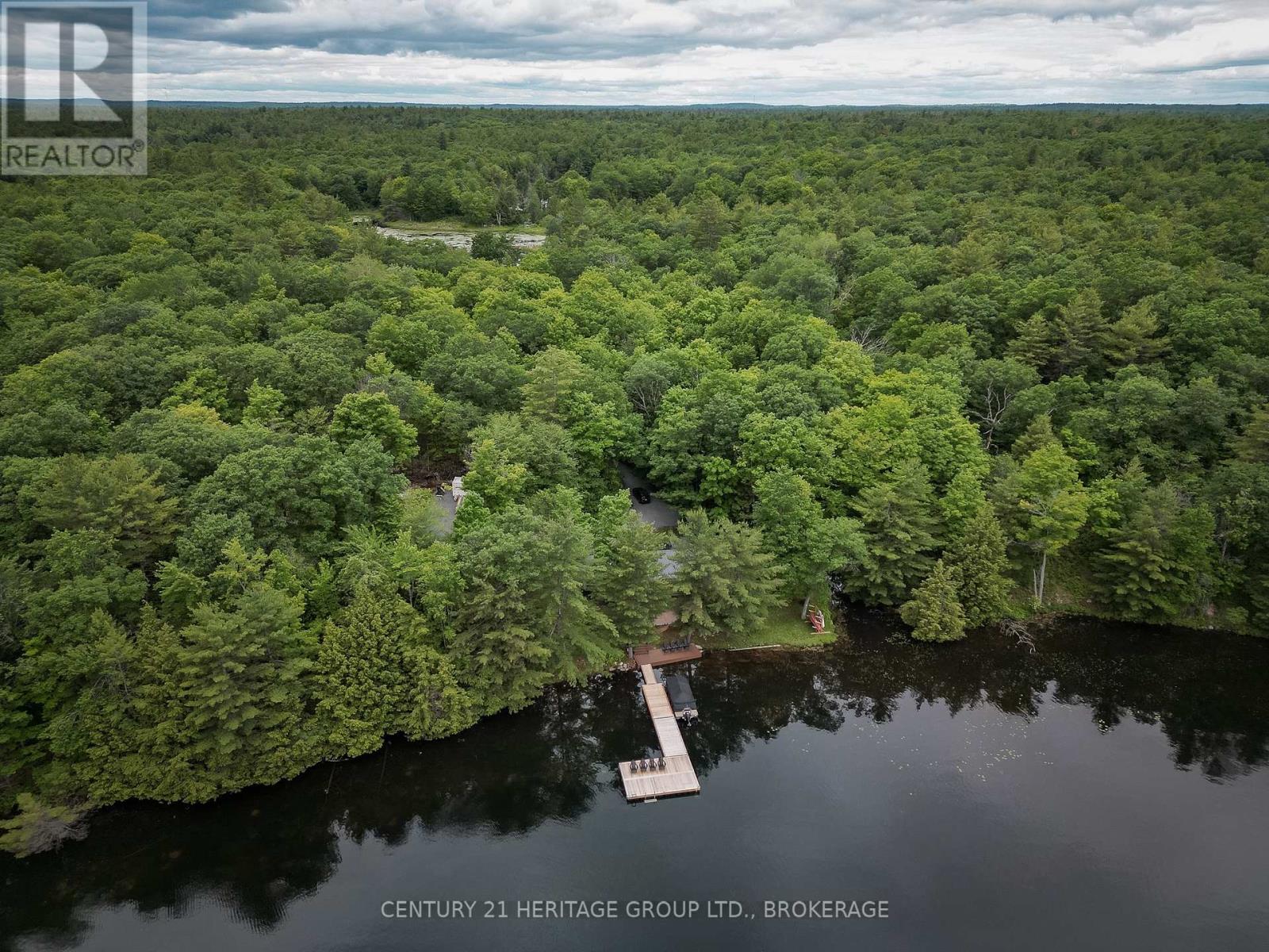 1452 LEGGAT LAKE ROAD - 29