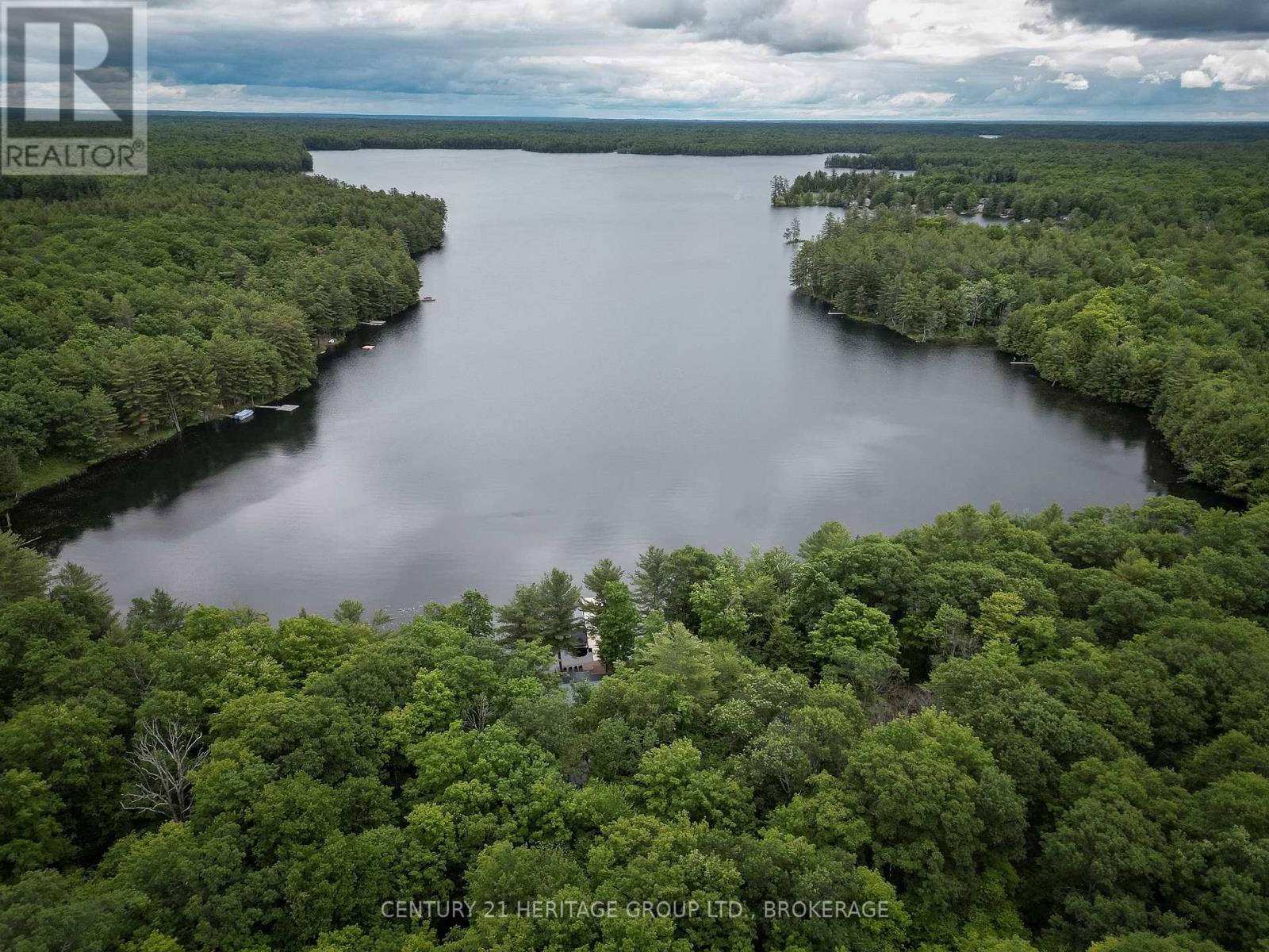 1452 LEGGAT LAKE ROAD - 31