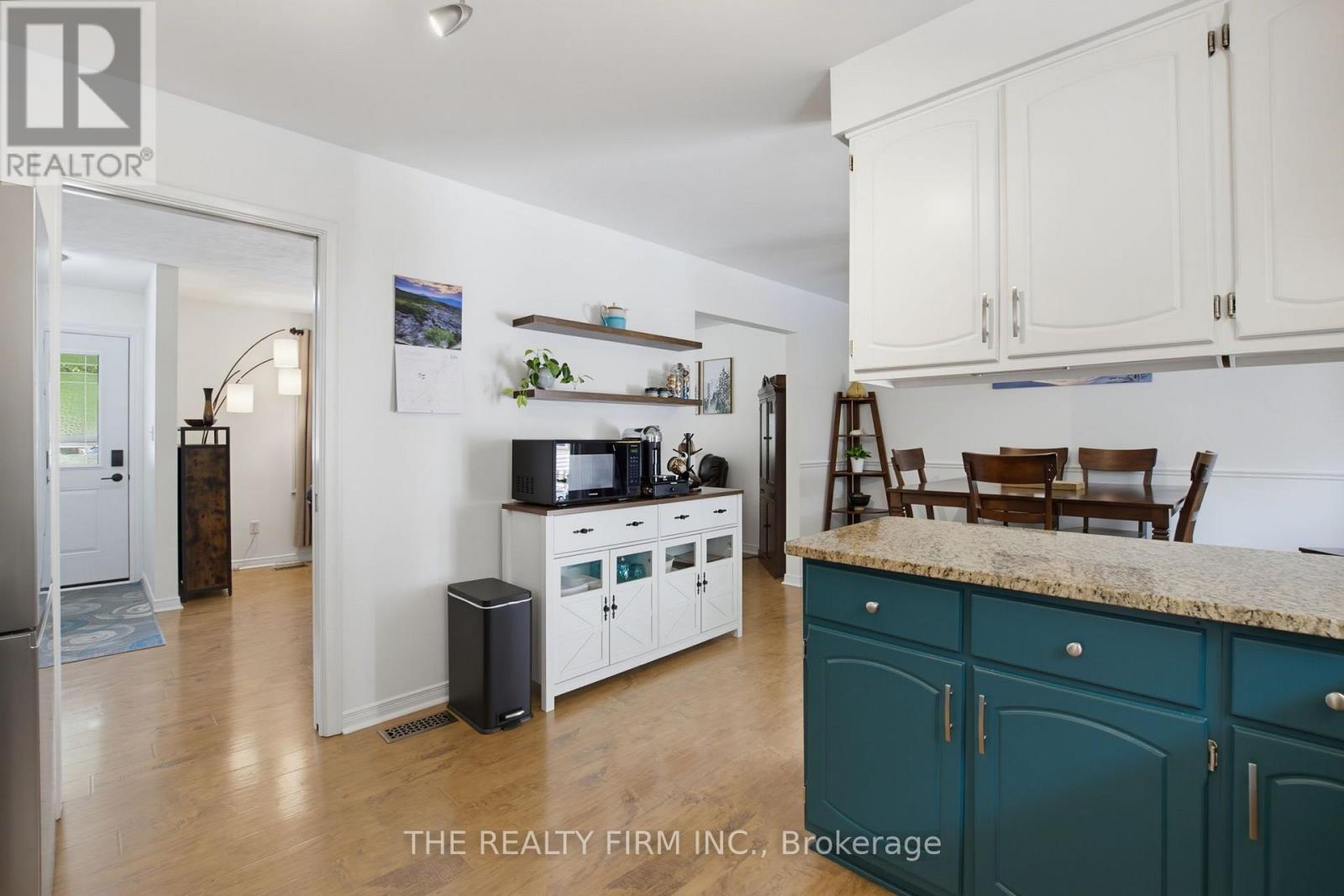 493 MAPLE STREET - Image 11