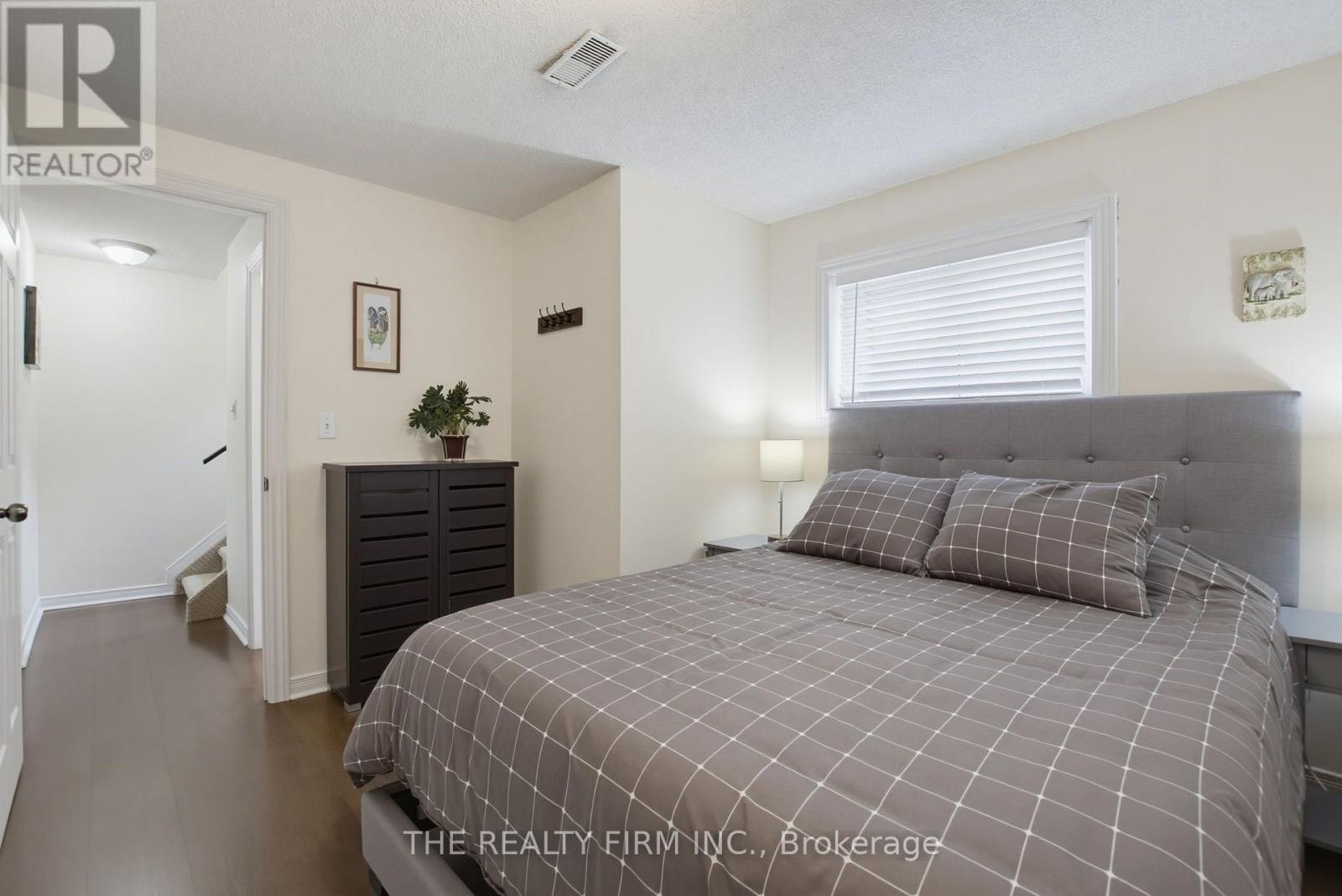 493 MAPLE STREET - Image 27