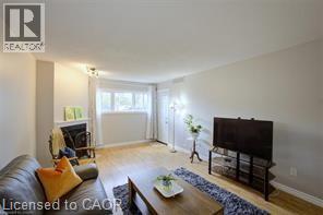 #108 15 HOFSTETTER Avenue - 12