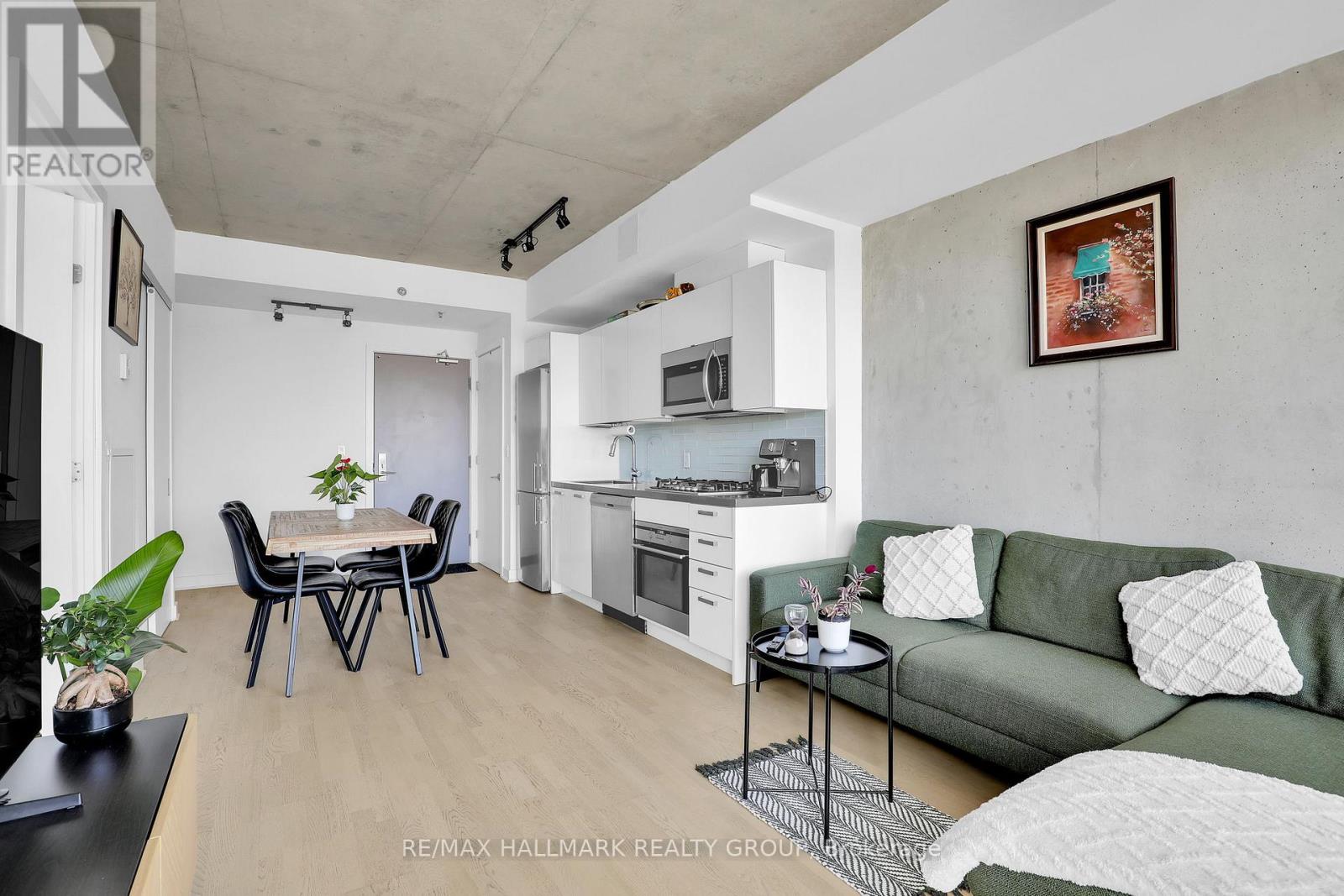 #1204 203 CATHERINE STREET - 12
