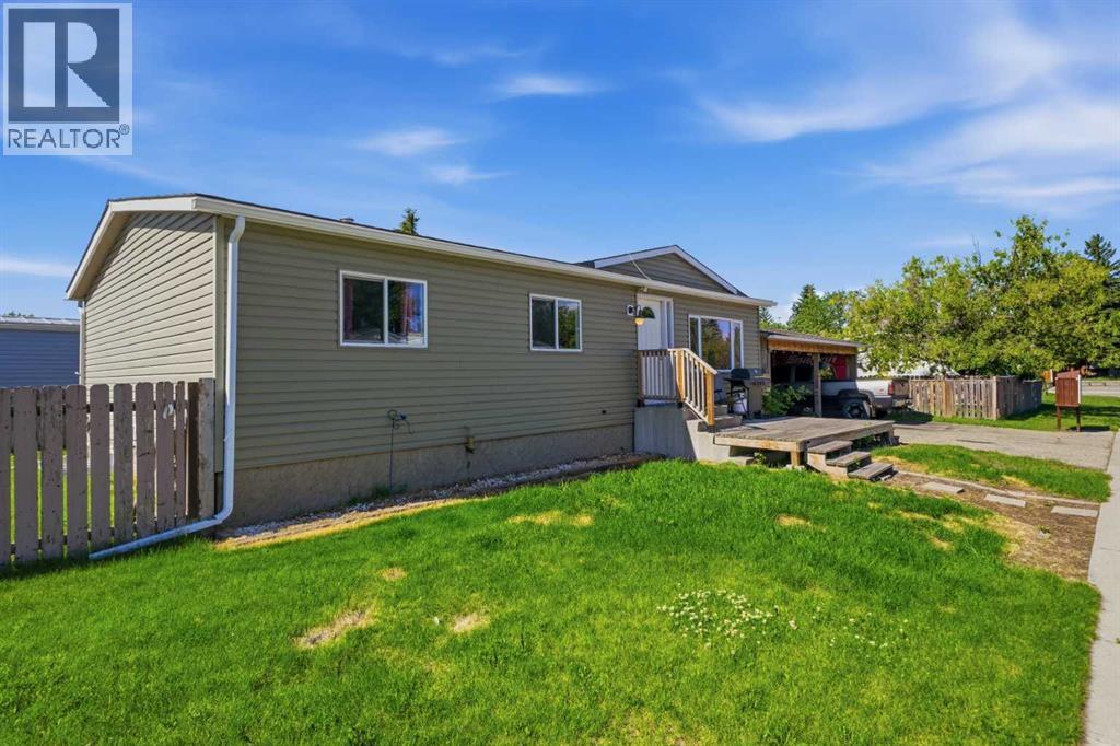 89 Spring Haven Close SE - 4