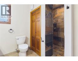 10371 Okanagan Centre Road E, Lake Country, BC V4V1K9 Photo 22
