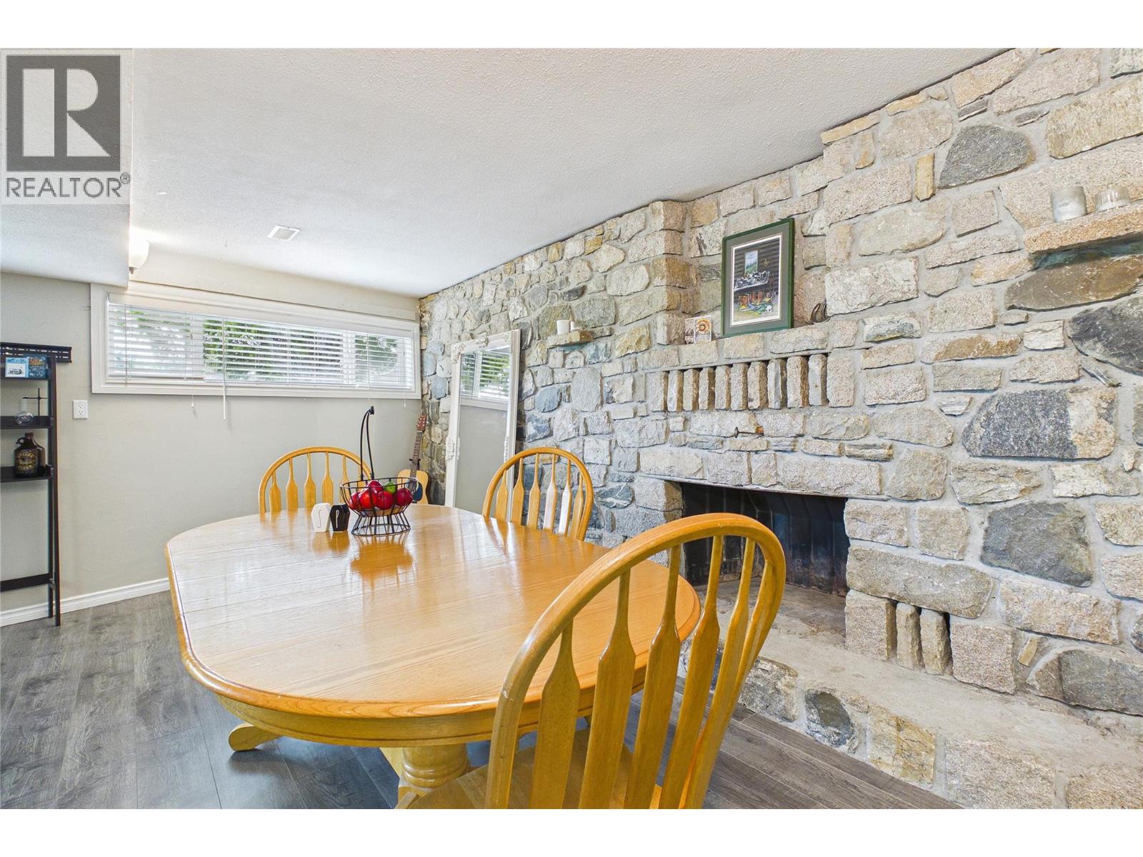 10371 Okanagan Centre Road E - 27