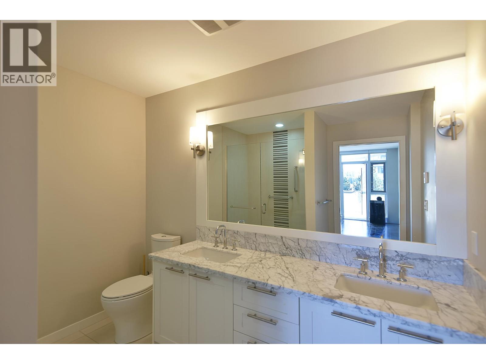 306 5665 TEREDO STREET, Sechelt