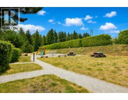 5964 Oldmill Lane, Sechelt, BC V7Z0S2 Photo 23