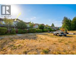 5964 Oldmill Lane, Sechelt, BC V7Z0S2 Photo 24