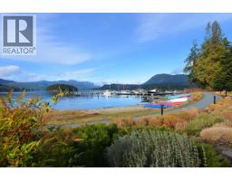 5964 Oldmill Lane, Sechelt, BC V7Z0S2 Photo 26