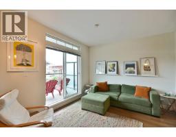 5964 Oldmill Lane, Sechelt, BC V7Z0S2 Photo 6
