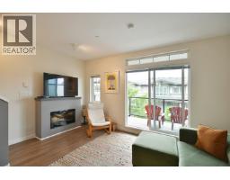 5964 Oldmill Lane, Sechelt, BC V7Z0S2 Photo 7