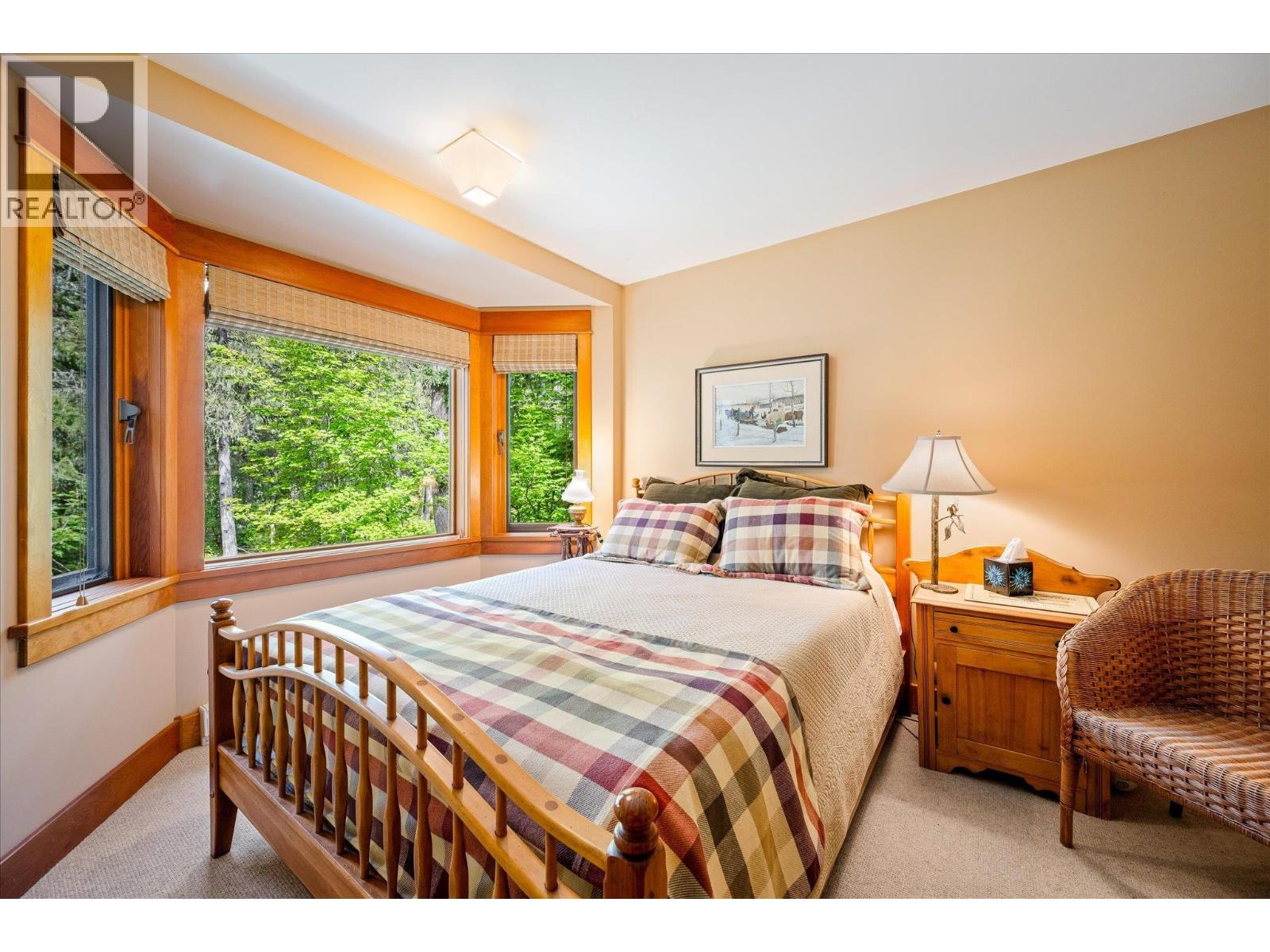 9583 EMERALD DRIVE, Whistler