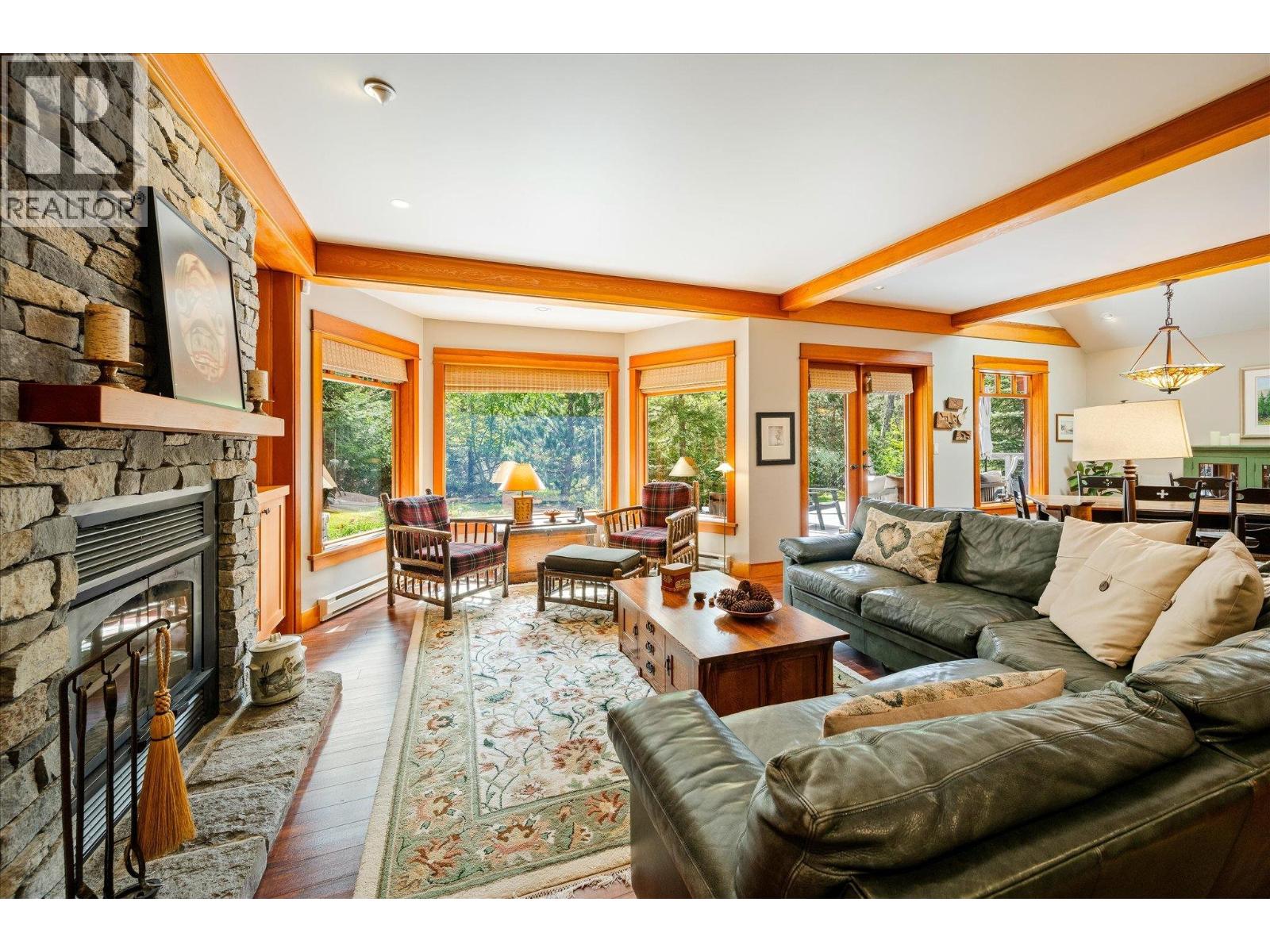 9583 EMERALD DRIVE, Whistler
