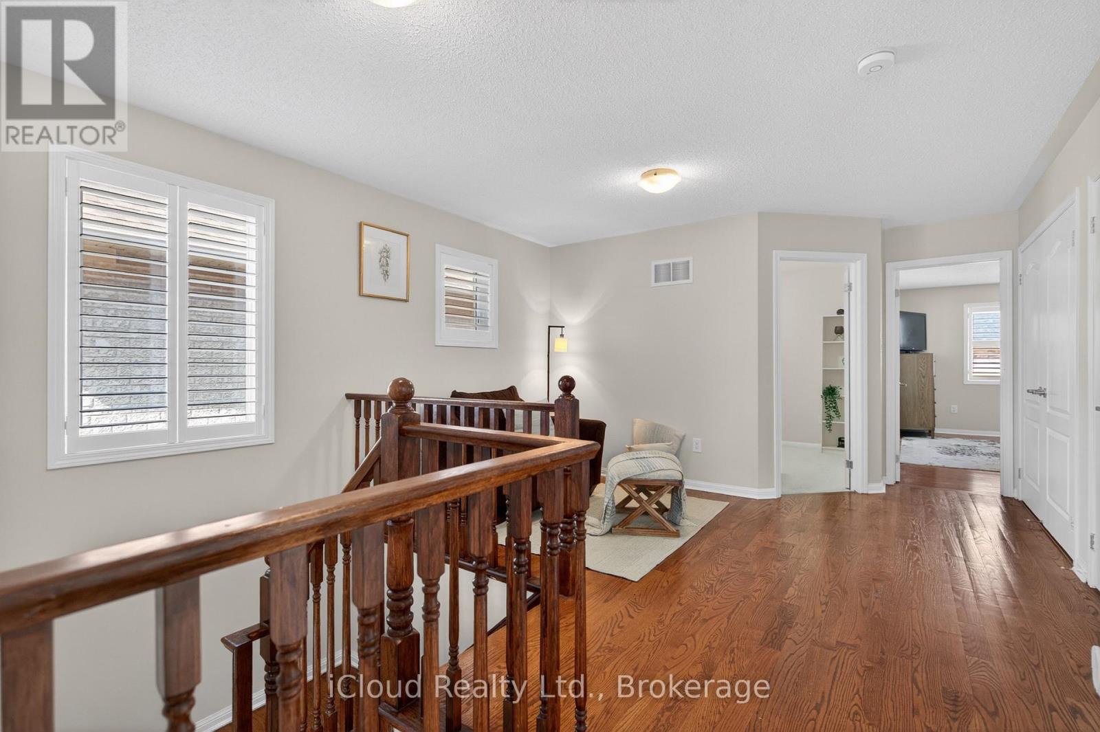 676 SPEYER CIRCLE - 22
