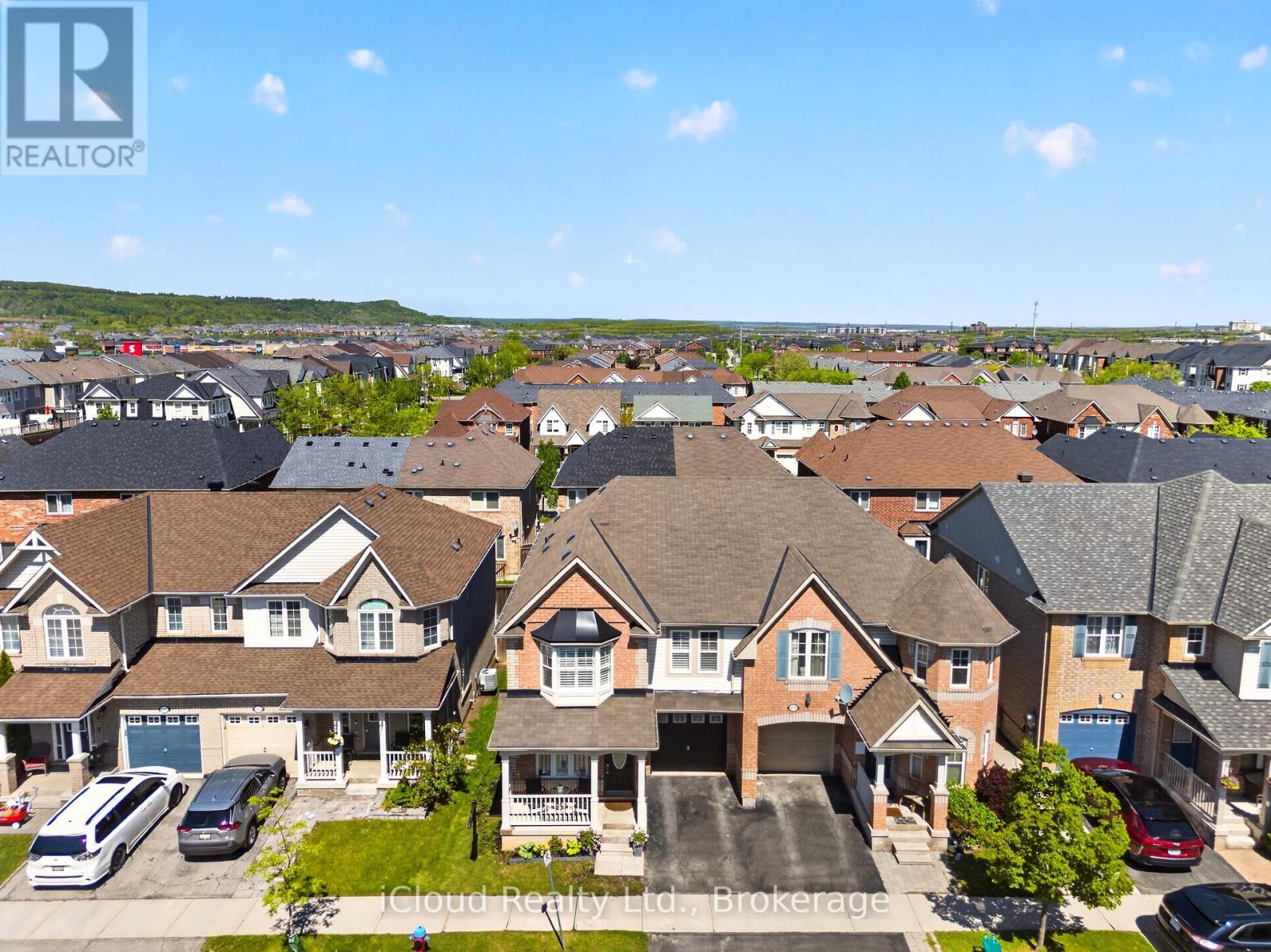 676 SPEYER CIRCLE - 3