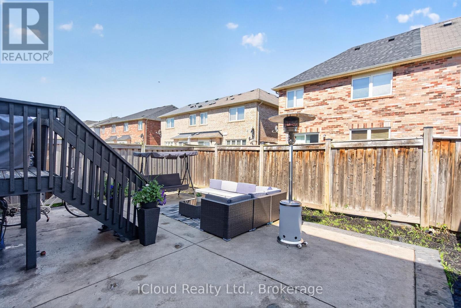 676 SPEYER CIRCLE - 38