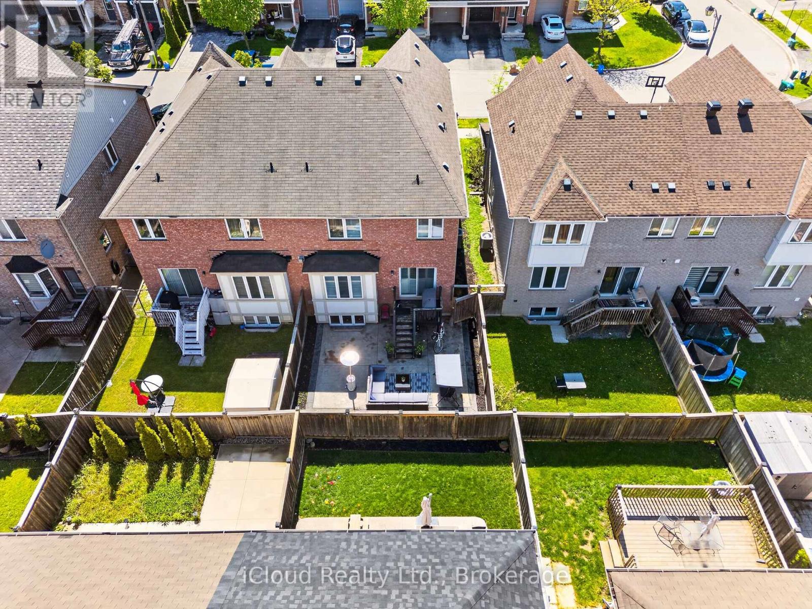 676 SPEYER CIRCLE - 4