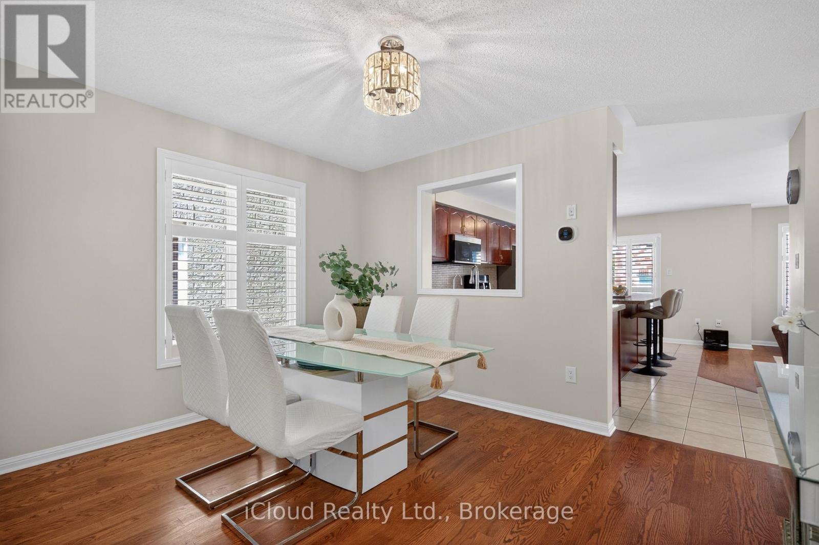676 SPEYER CIRCLE - 9