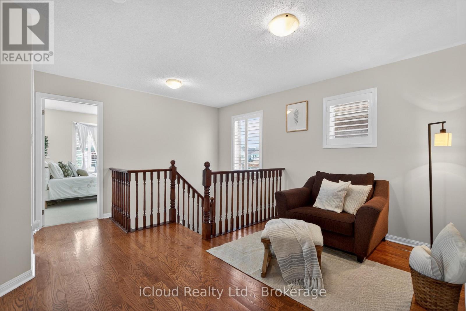 676 SPEYER CIRCLE - 21