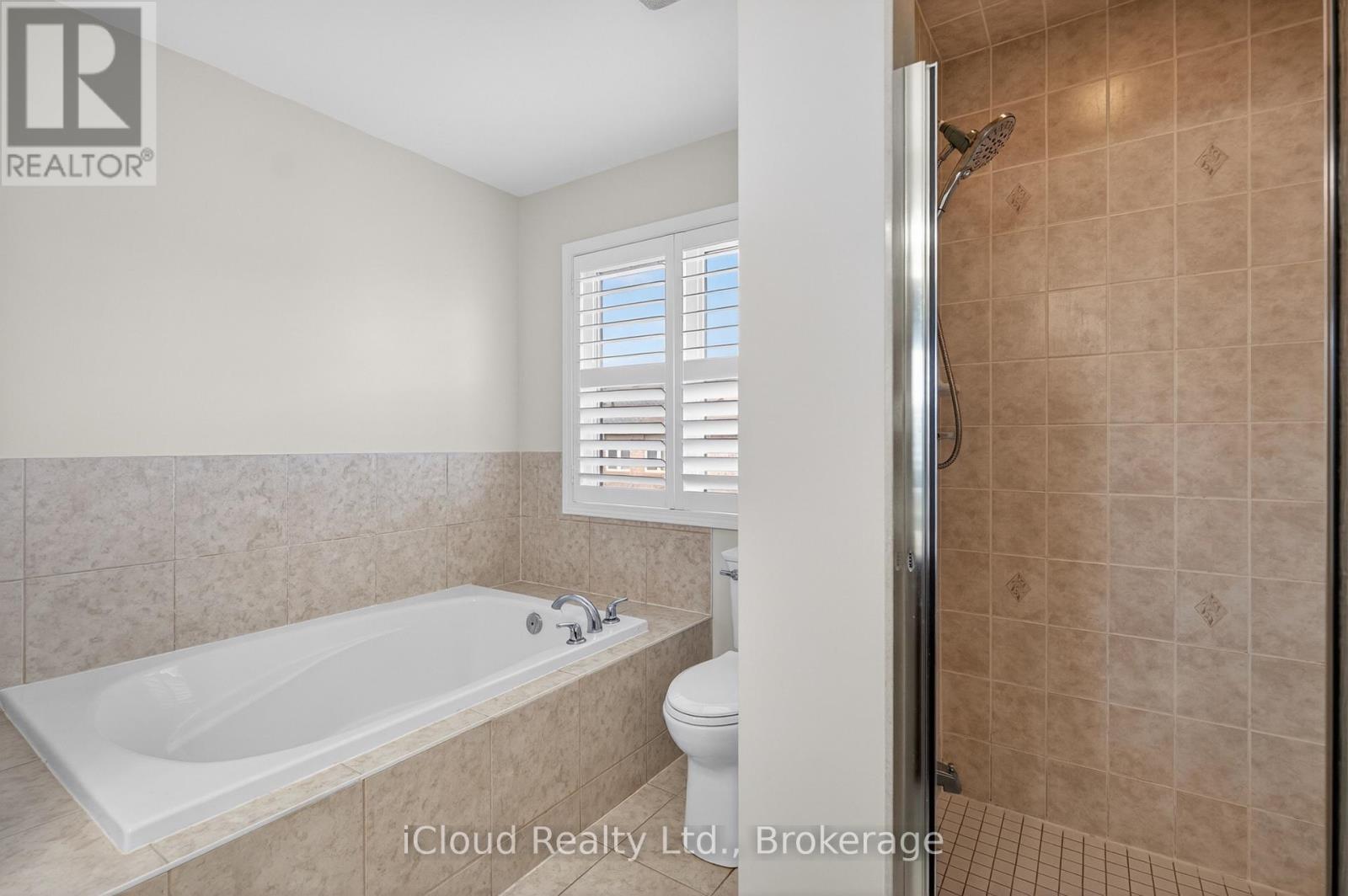 676 SPEYER CIRCLE - 26