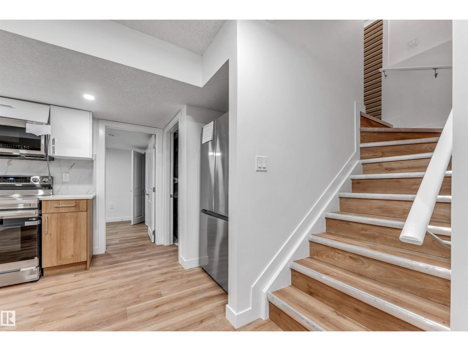 1972 210 ST NW - 54