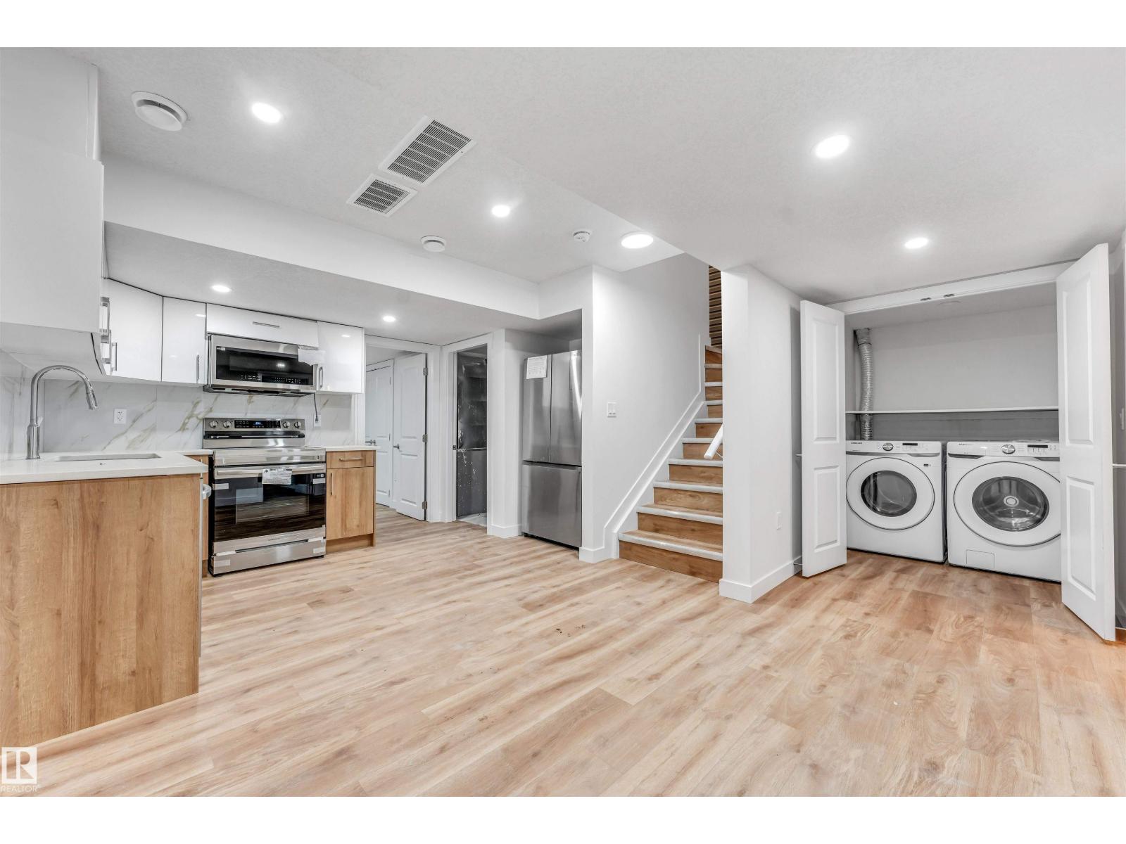 1972 210 ST NW - 57