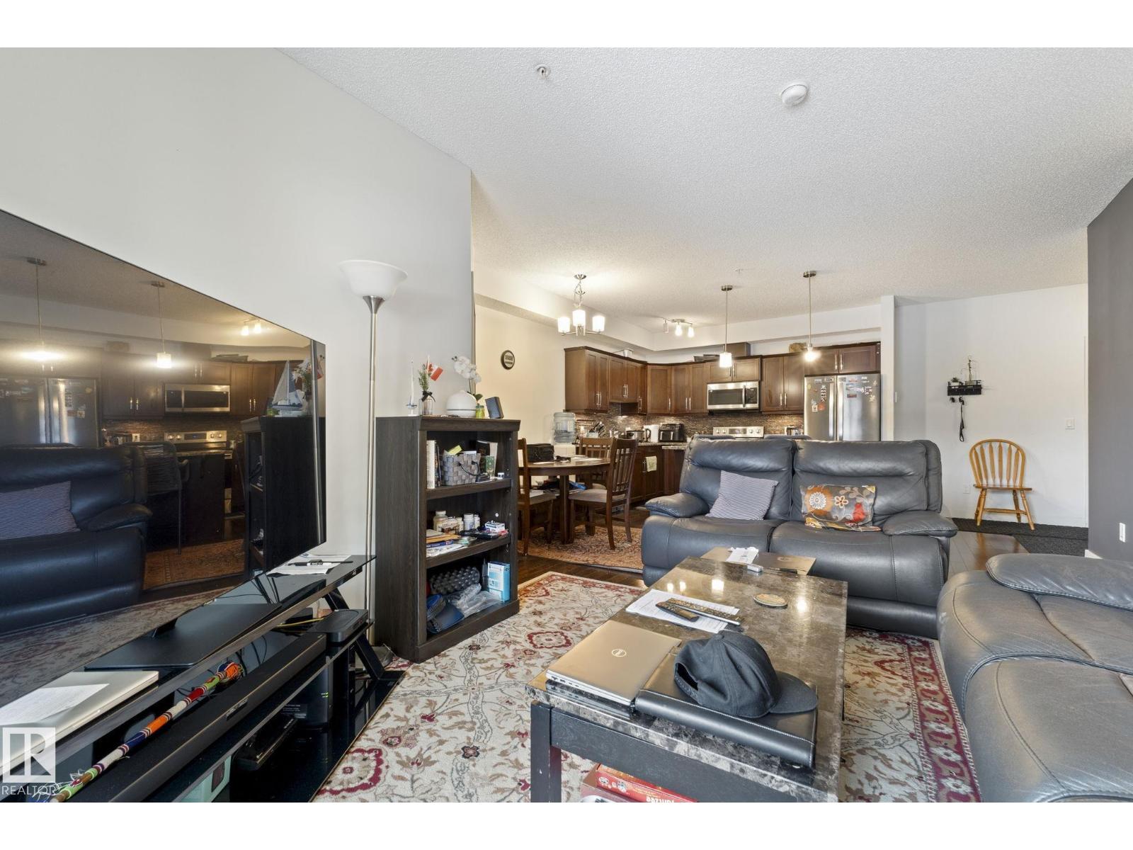 #214 10530 56 AV NW - 21