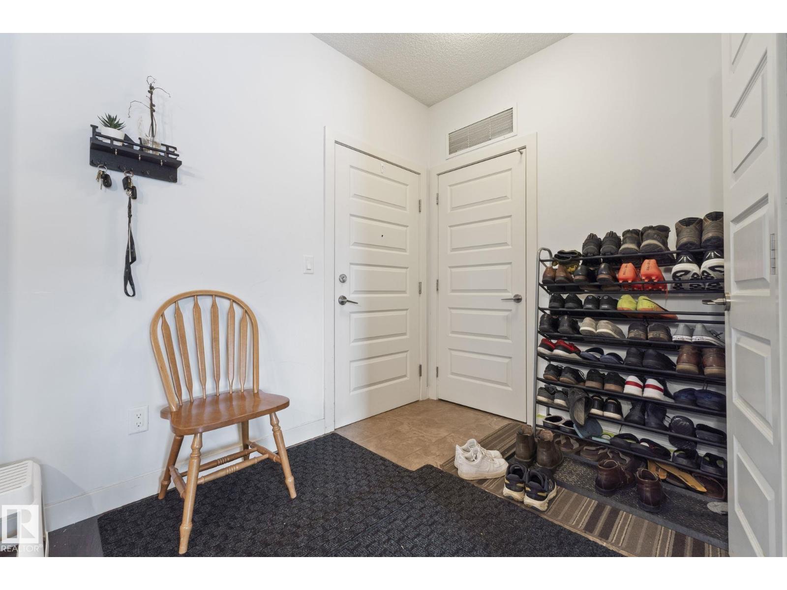 #214 10530 56 AV NW - 24