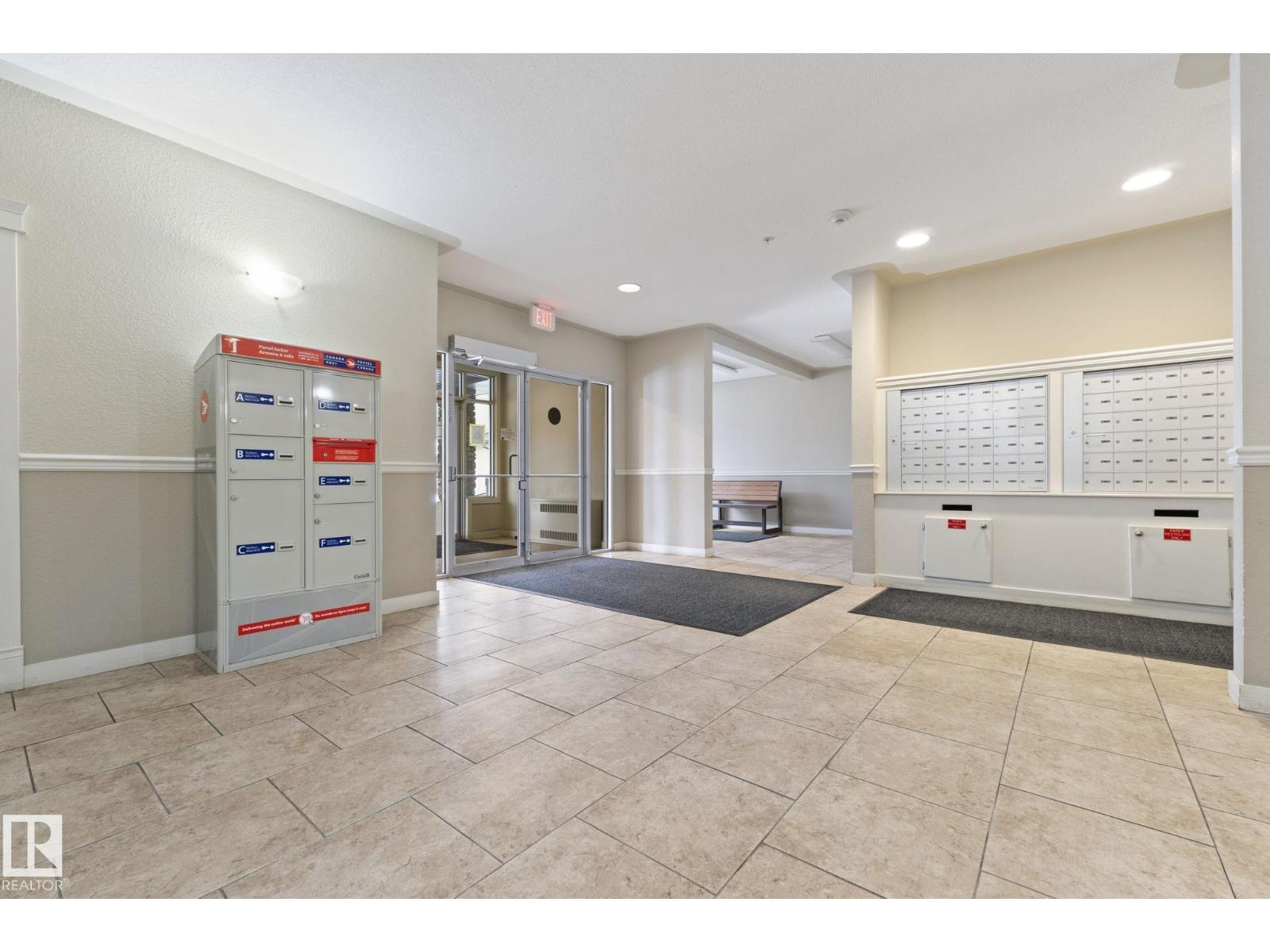 #214 10530 56 AV NW - 27