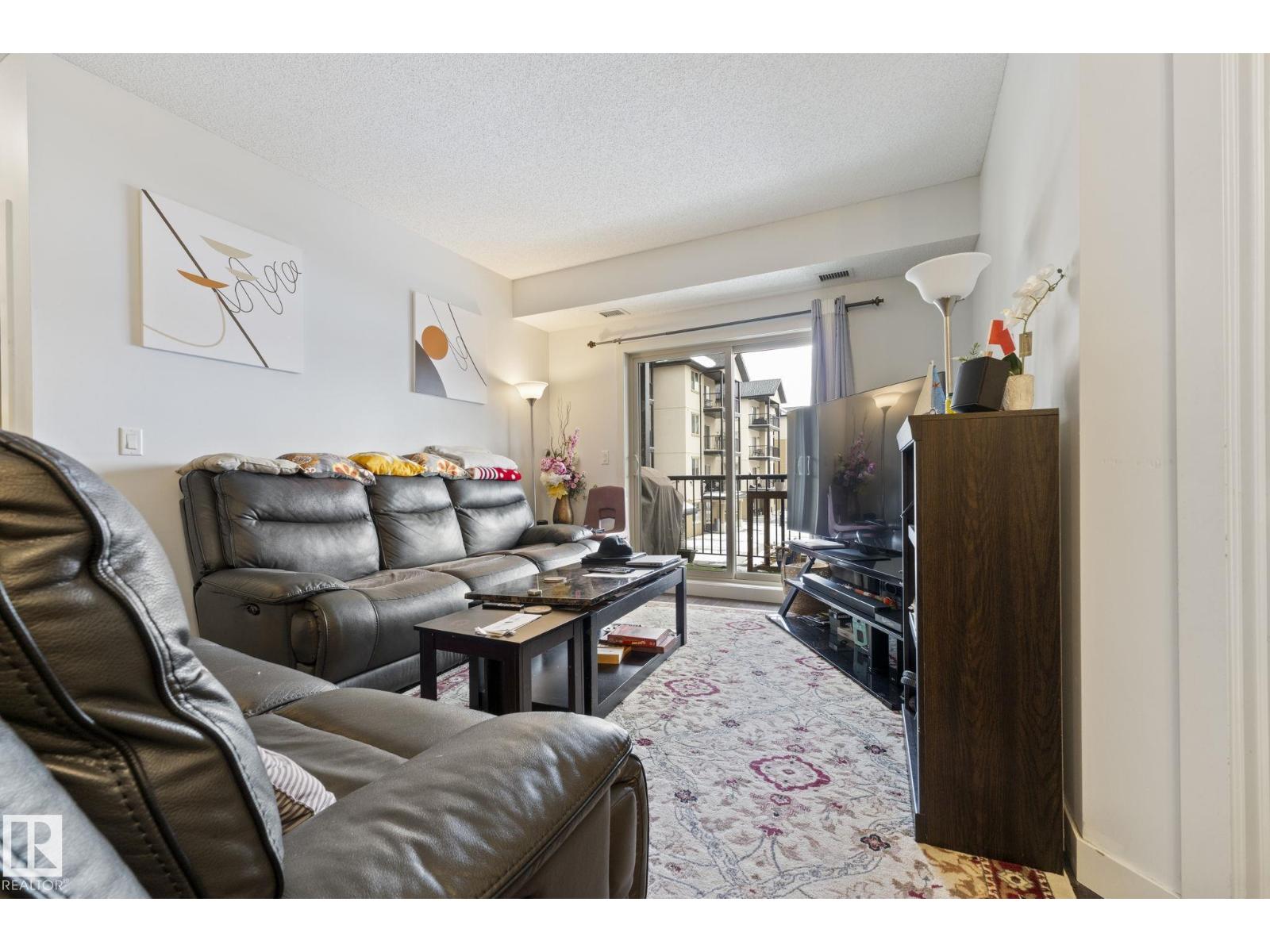 #214 10530 56 AV NW - 8