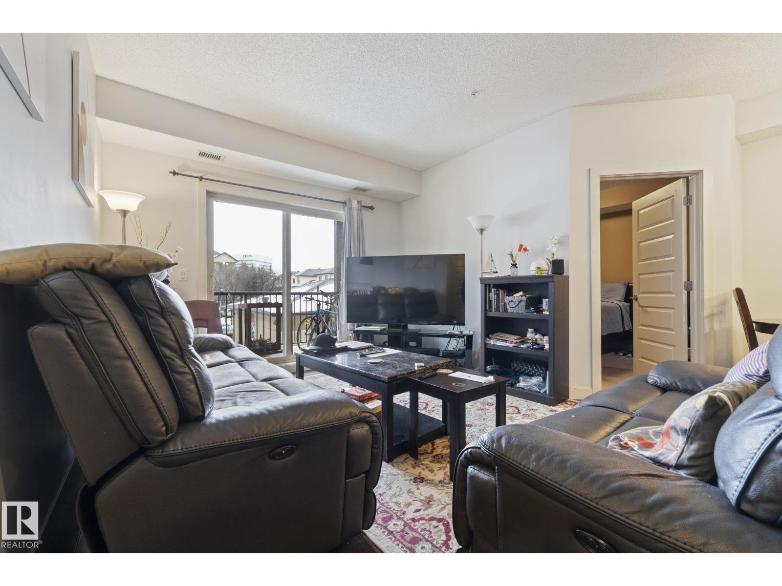 #214 10530 56 AV NW - 9
