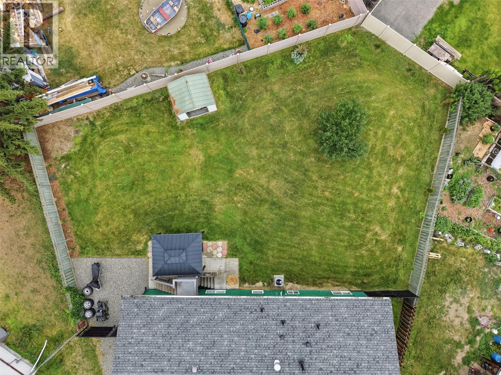 870 SUMAC Place - 38