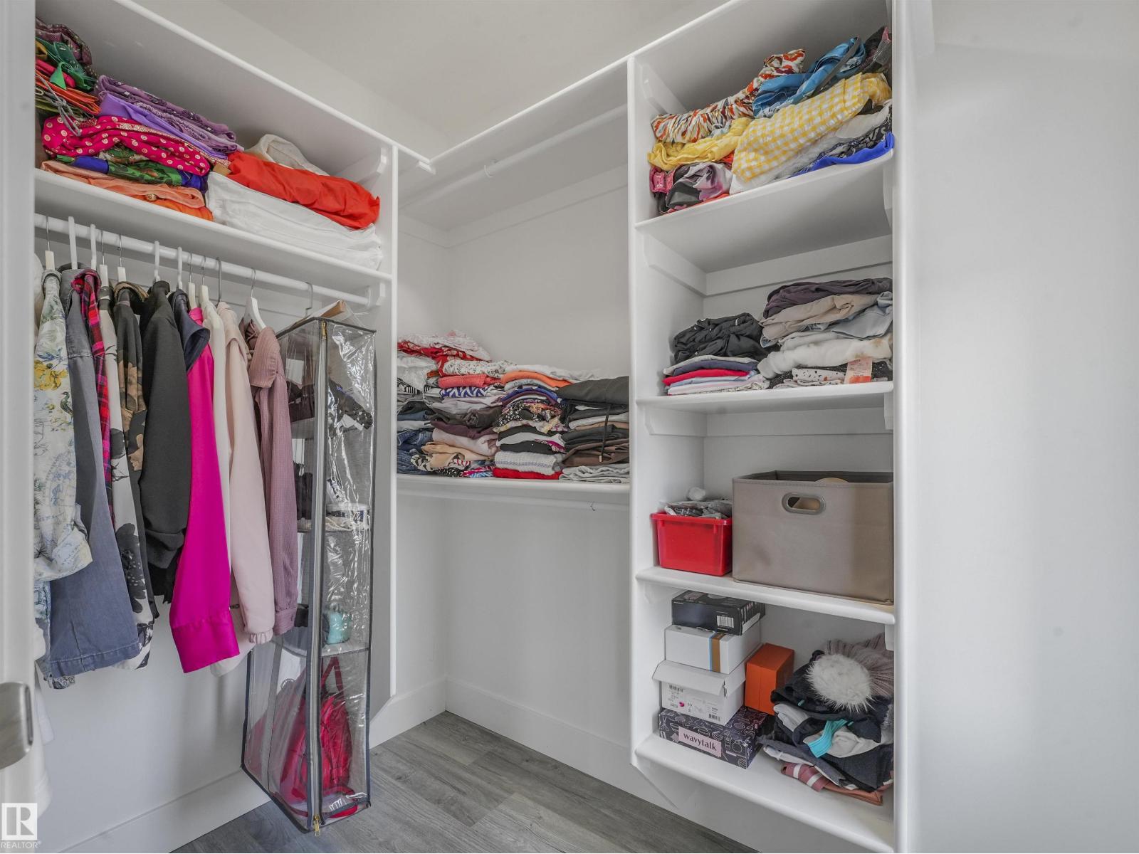 2412 14 AV NW — photo 30