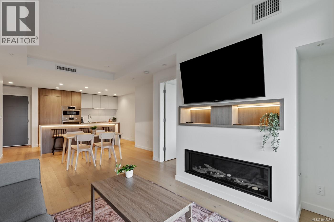 1012 2000 Hannington Road, Langford