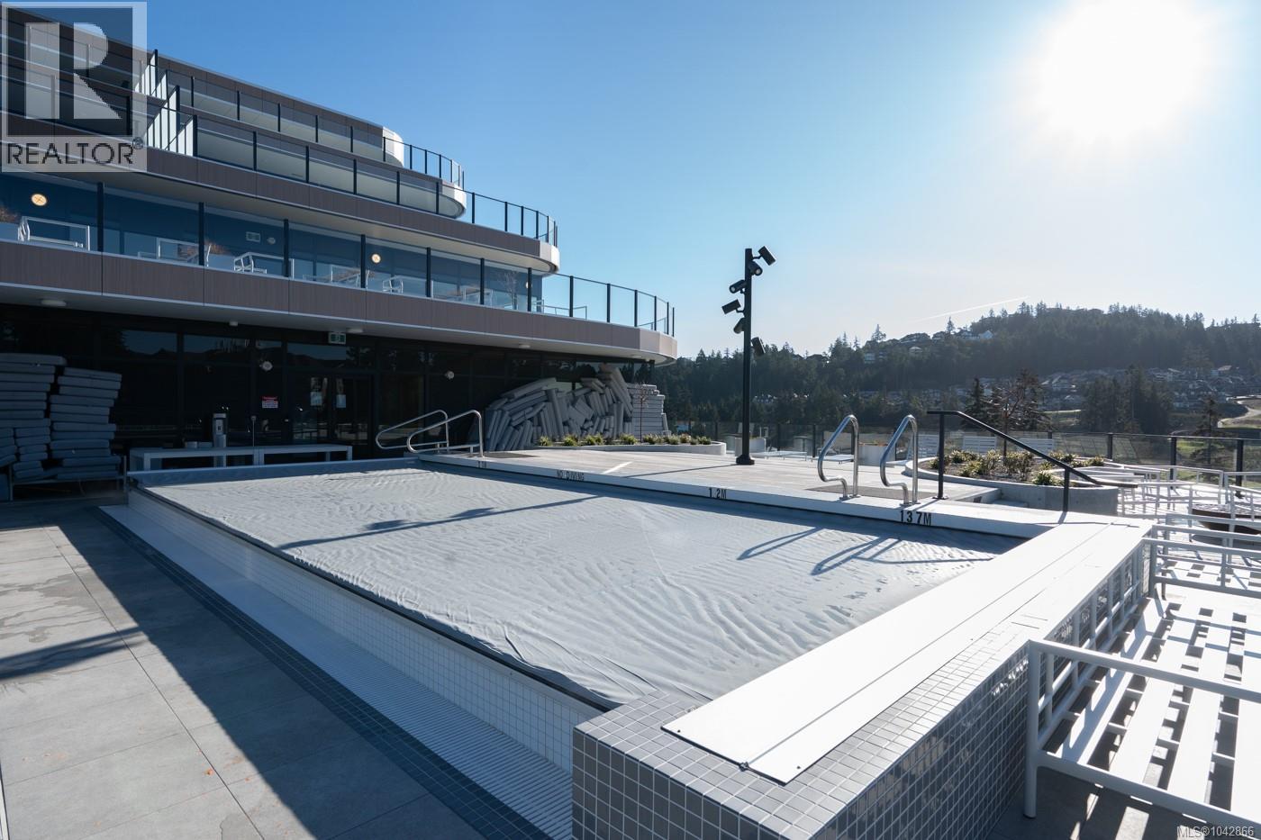 1012 2000 Hannington Road, Langford