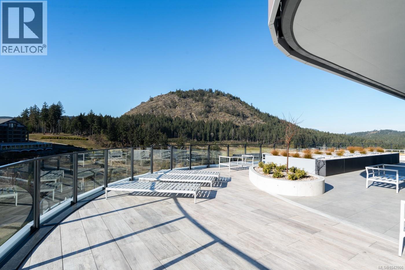 1012 2000 Hannington Road, Langford