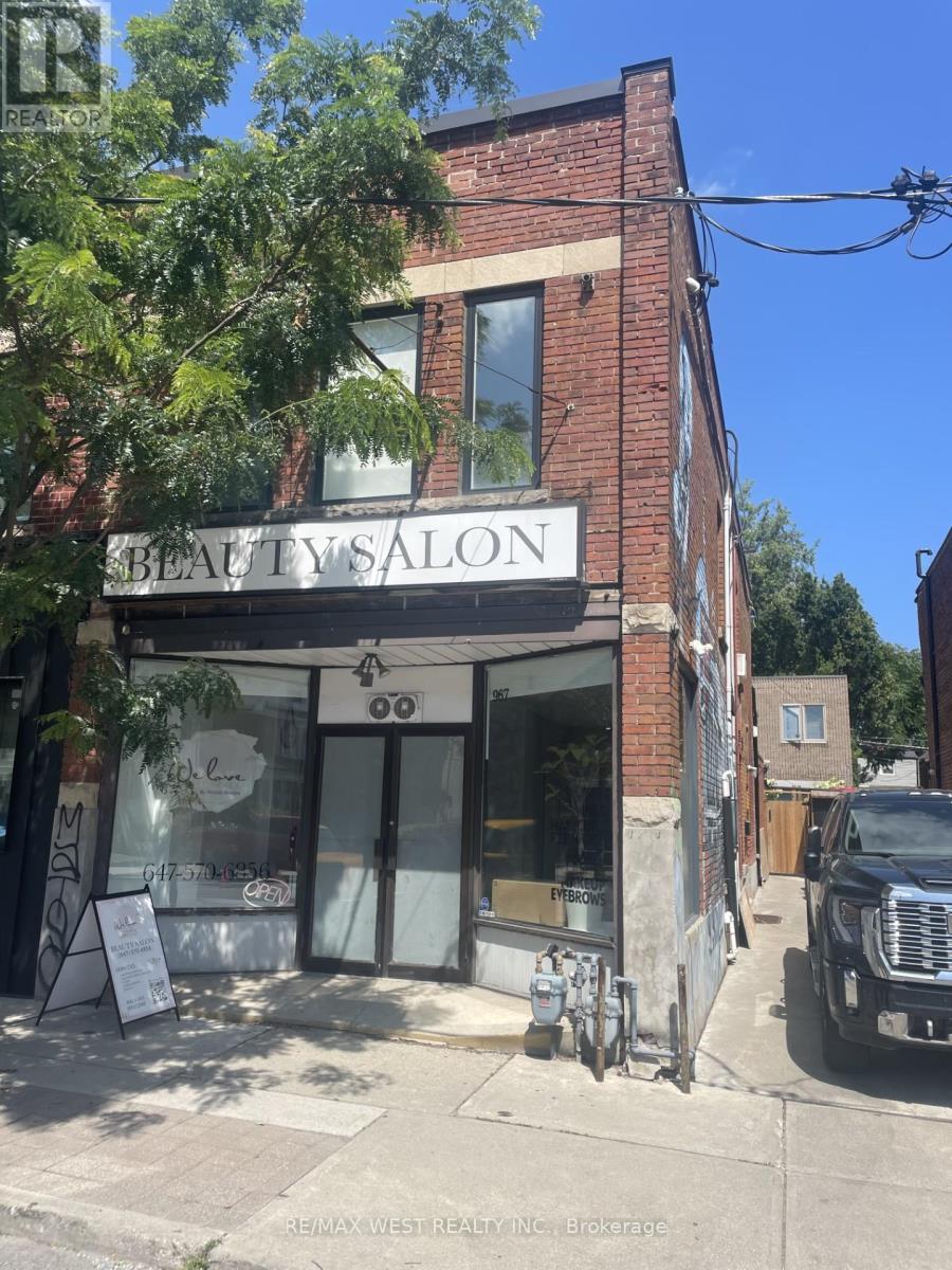 Photo of 967 Dovercourt Road