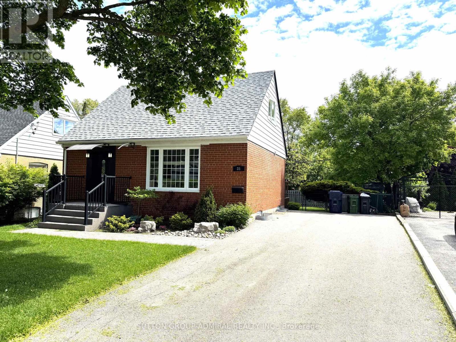 Photo of 35 Coppermill Drive
