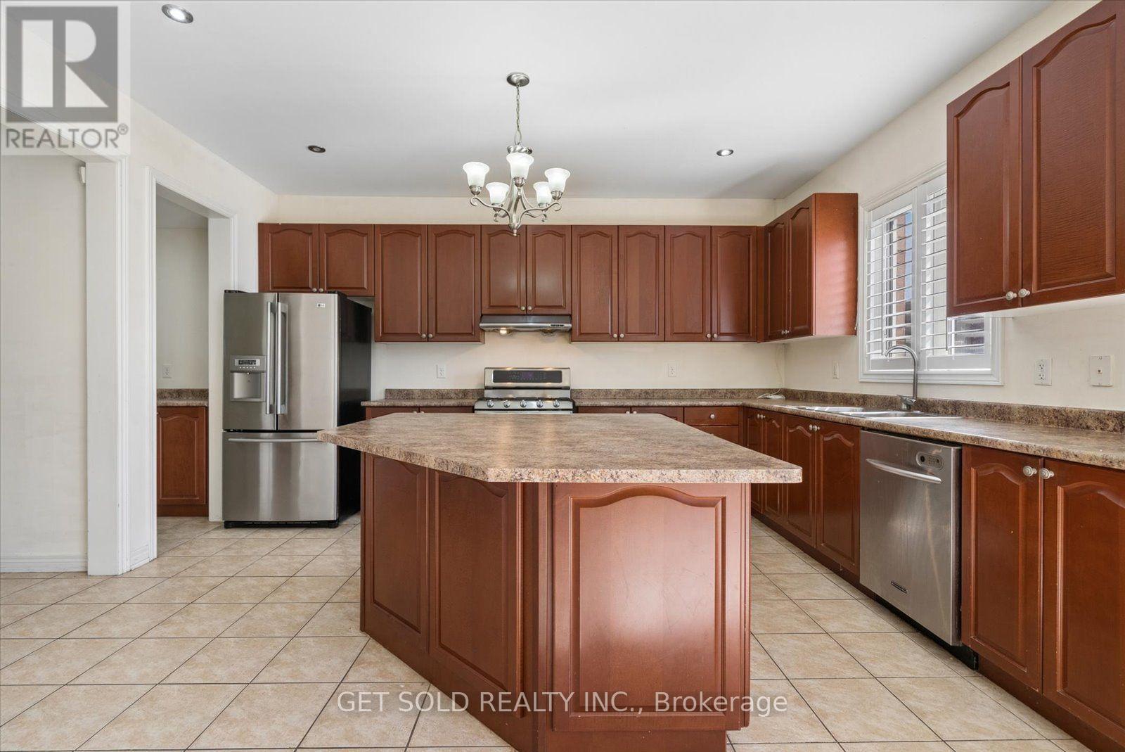 135 EARLSBRIDGE BOULEVARD - 15