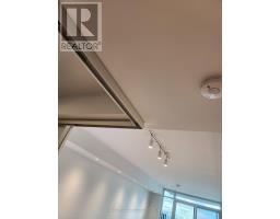 2805 - 1926 Lakeshore Boulevard W, Toronto, ON M6S1A1 Photo 8
