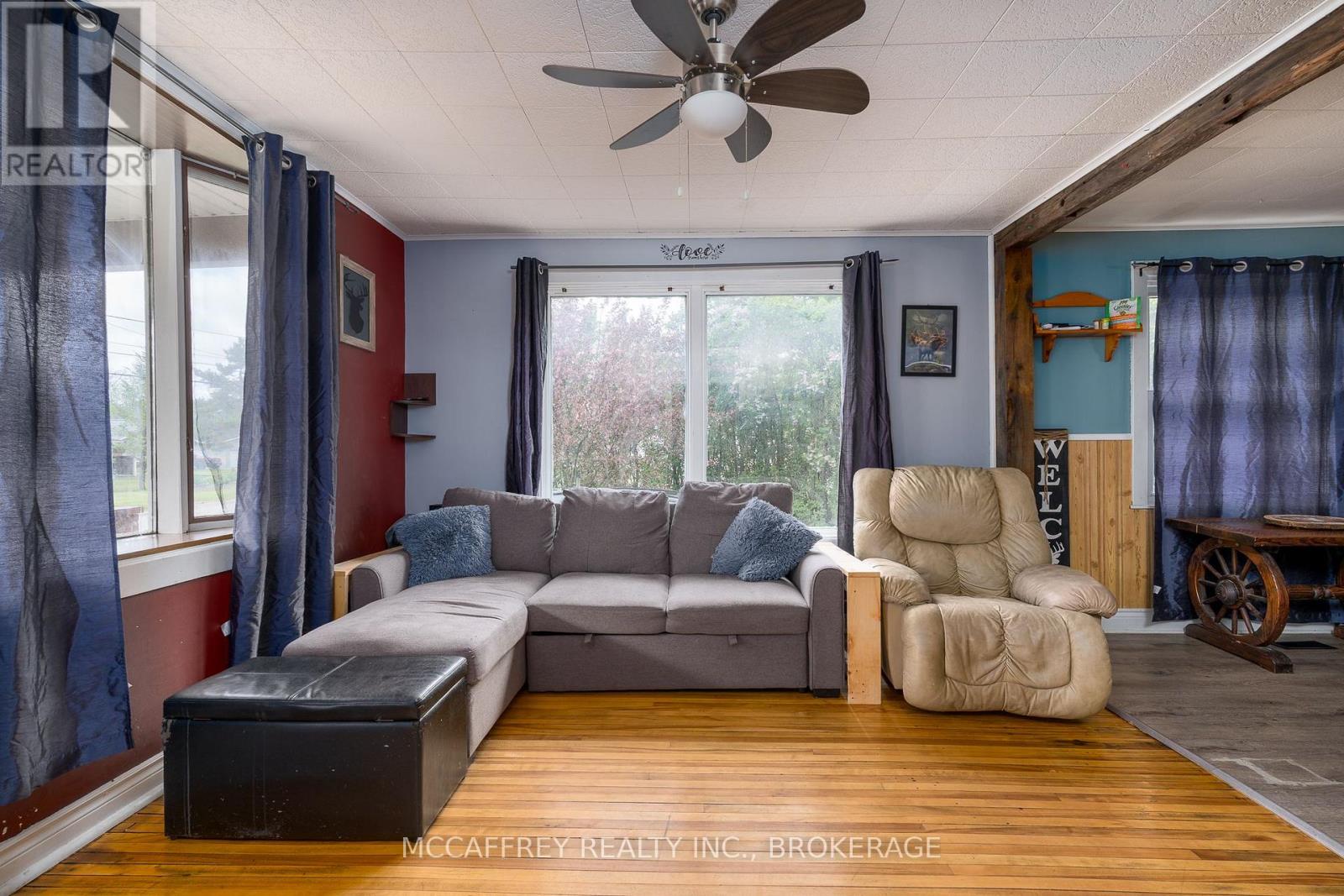 525 CANNIFTON ROAD N - 8