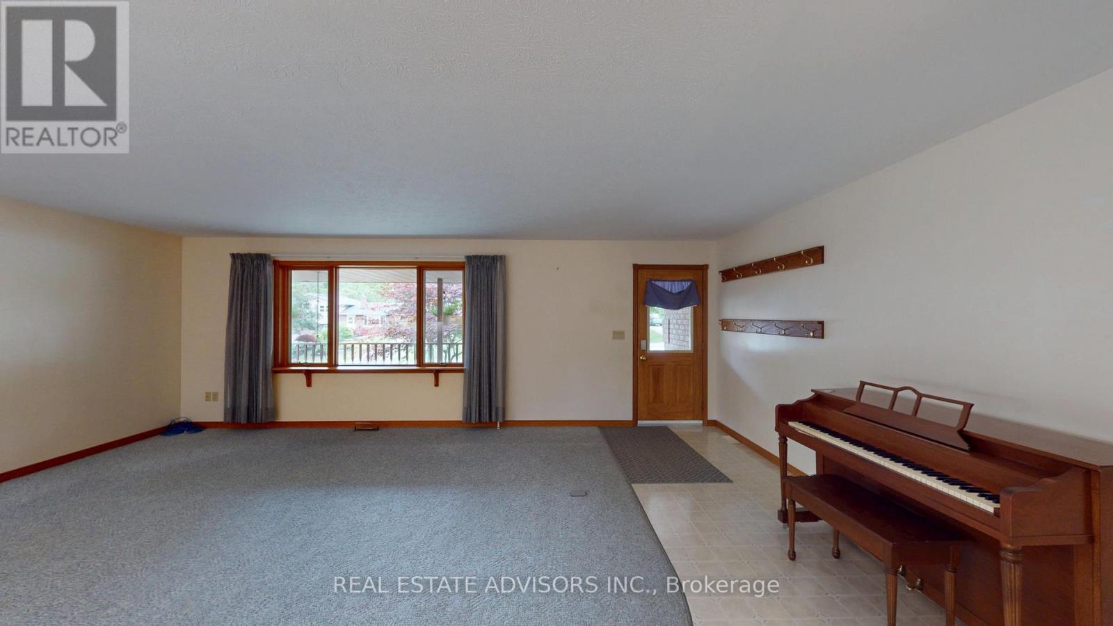 227 BOWER HILL ROAD - 11